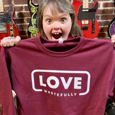 LOVE WASTEFULLY Crew sweat - maroon